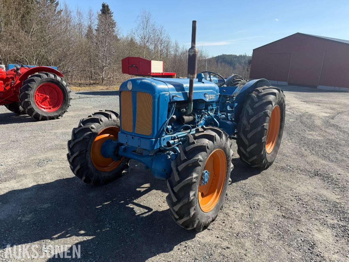 Fordson Major Diesel - mva fri traktor